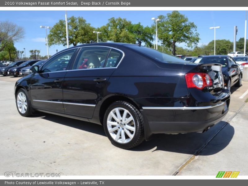 Deep Black / Cornsilk Beige 2010 Volkswagen Passat Komfort Sedan