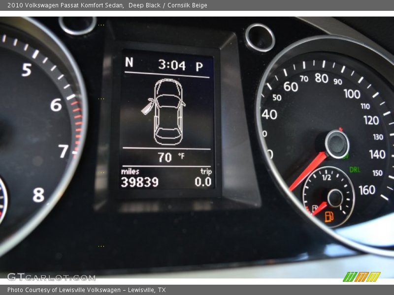 Deep Black / Cornsilk Beige 2010 Volkswagen Passat Komfort Sedan