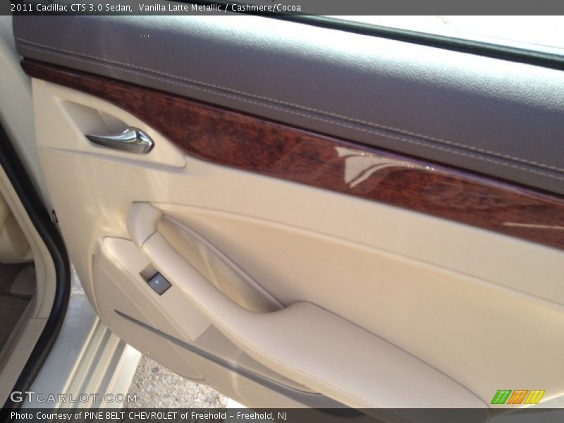 Vanilla Latte Metallic / Cashmere/Cocoa 2011 Cadillac CTS 3.0 Sedan