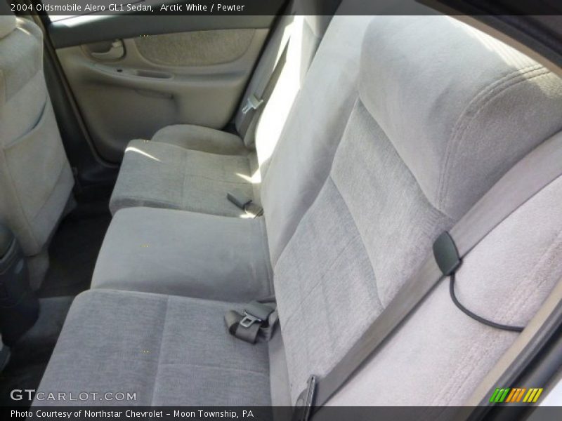 Arctic White / Pewter 2004 Oldsmobile Alero GL1 Sedan
