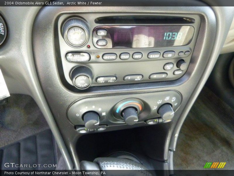 Arctic White / Pewter 2004 Oldsmobile Alero GL1 Sedan