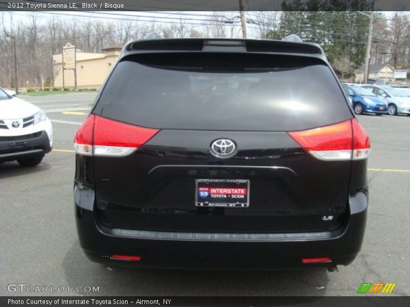 Black / Bisque 2012 Toyota Sienna LE