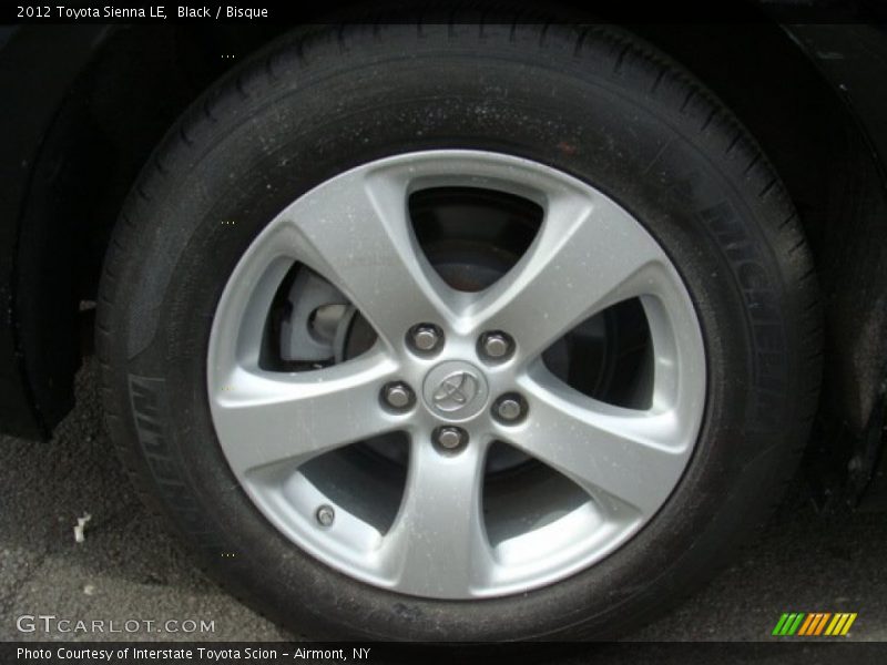 Black / Bisque 2012 Toyota Sienna LE