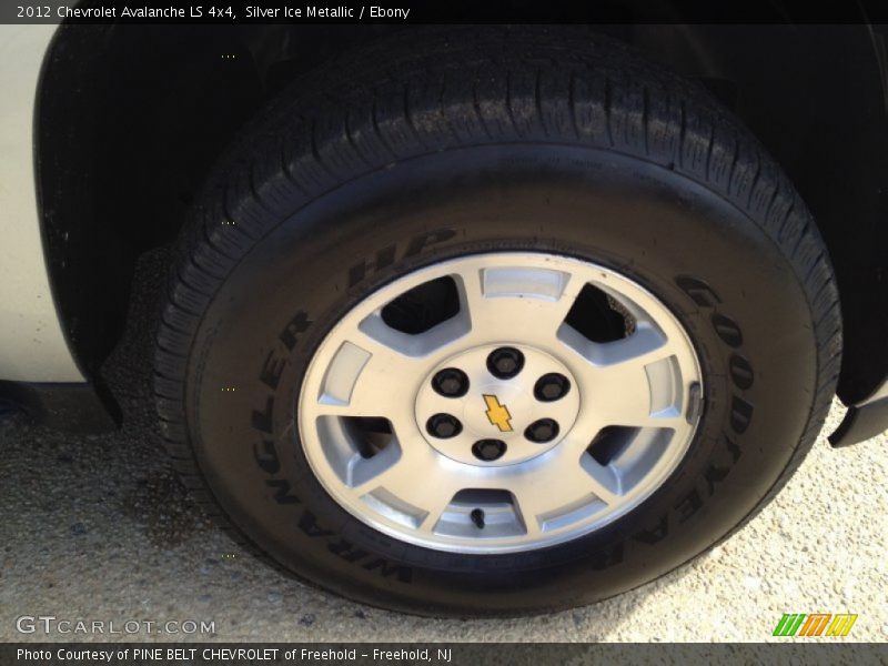 Silver Ice Metallic / Ebony 2012 Chevrolet Avalanche LS 4x4