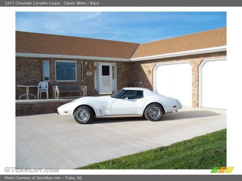  1977 Corvette Coupe Classic White