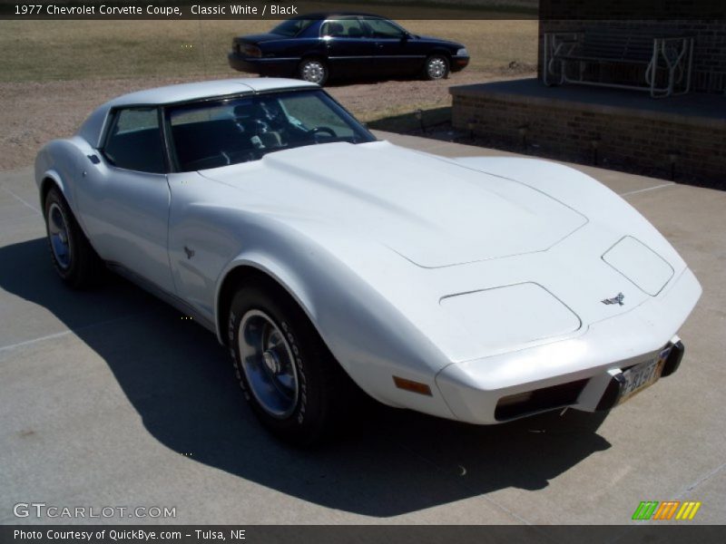 Classic White / Black 1977 Chevrolet Corvette Coupe