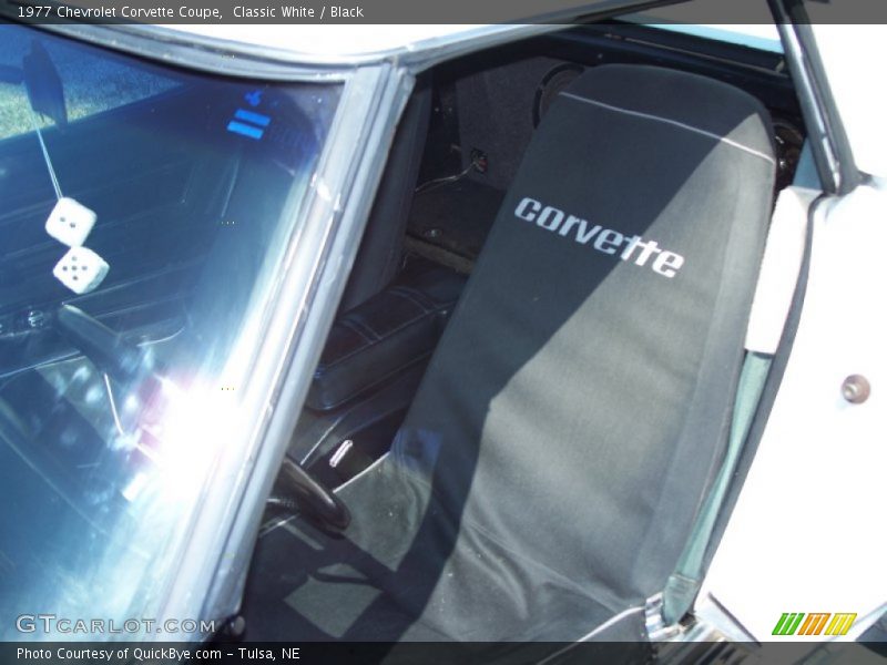 Classic White / Black 1977 Chevrolet Corvette Coupe