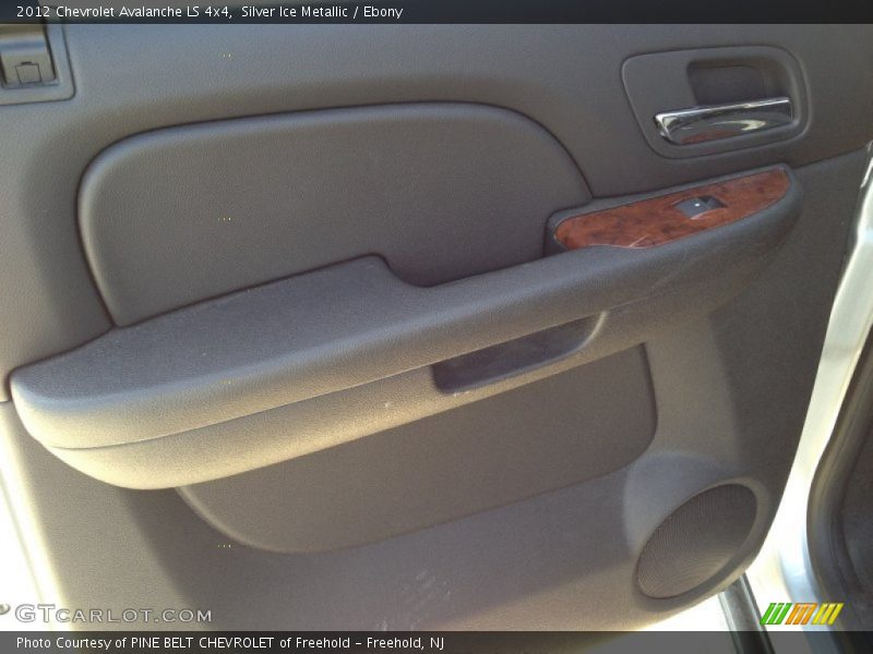 Silver Ice Metallic / Ebony 2012 Chevrolet Avalanche LS 4x4