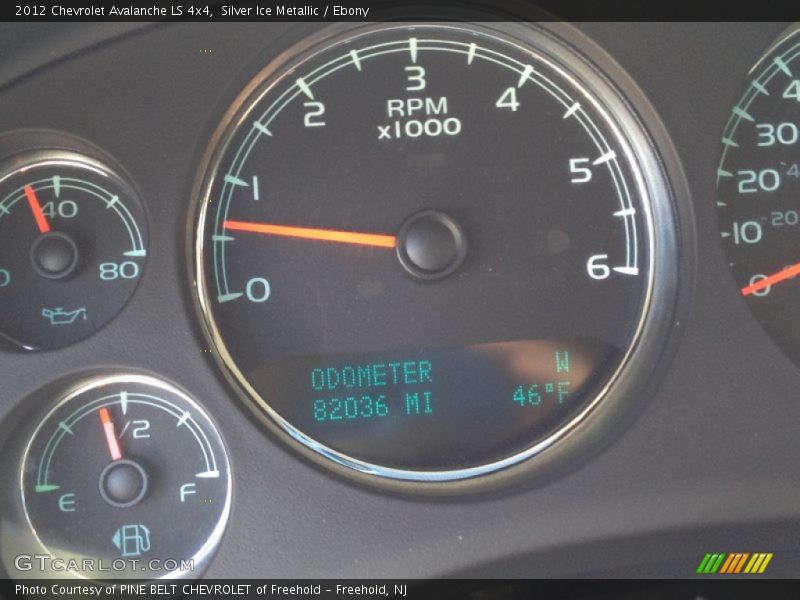 Silver Ice Metallic / Ebony 2012 Chevrolet Avalanche LS 4x4