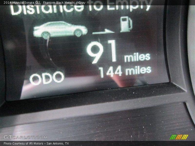 Phantom Black Metallic / Gray 2014 Hyundai Sonata GLS