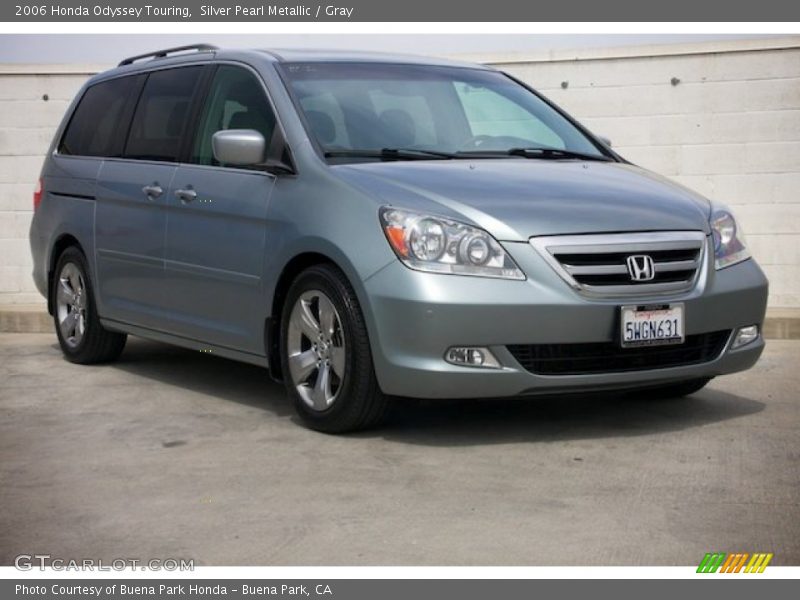 Silver Pearl Metallic / Gray 2006 Honda Odyssey Touring