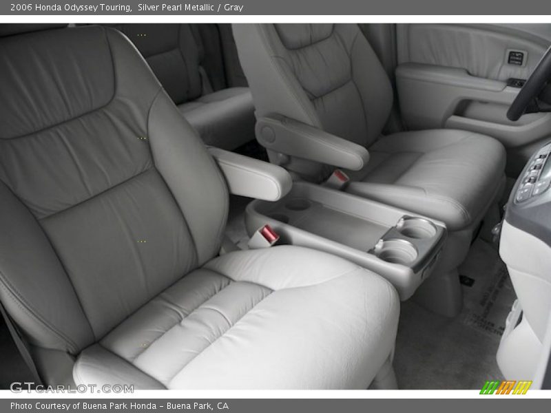 Silver Pearl Metallic / Gray 2006 Honda Odyssey Touring