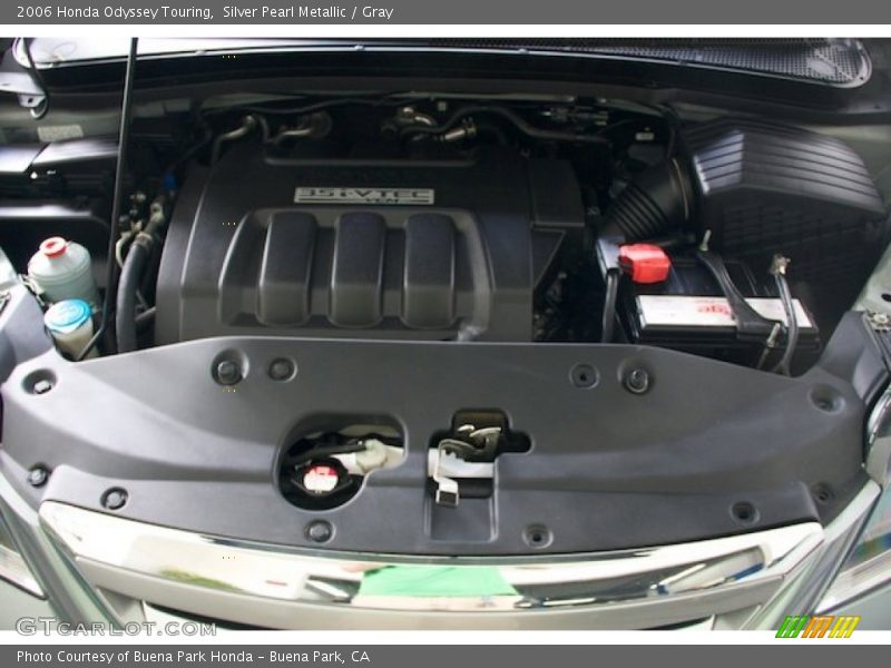 Silver Pearl Metallic / Gray 2006 Honda Odyssey Touring