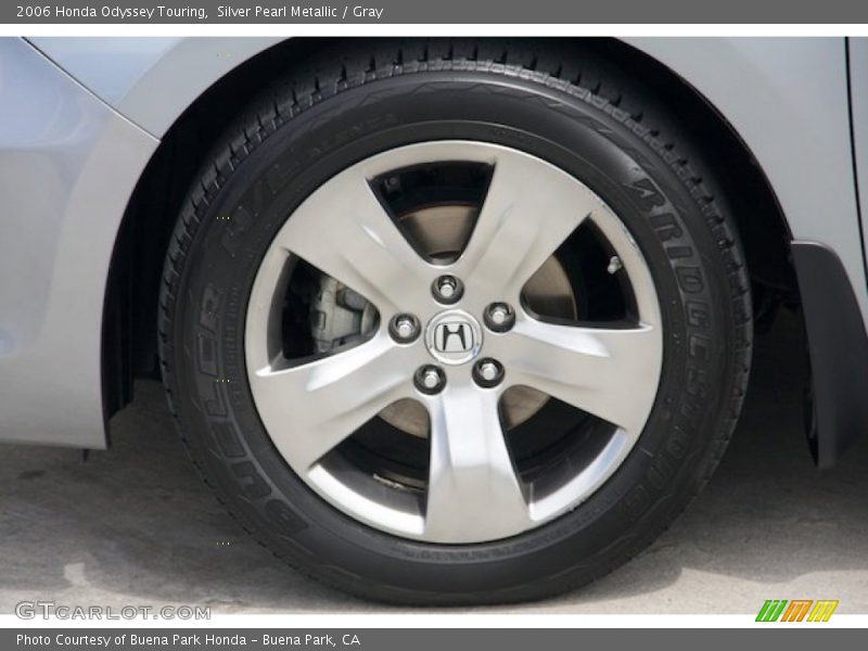 Silver Pearl Metallic / Gray 2006 Honda Odyssey Touring
