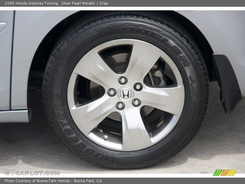 Silver Pearl Metallic / Gray 2006 Honda Odyssey Touring