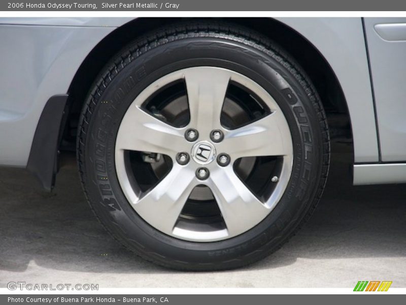 Silver Pearl Metallic / Gray 2006 Honda Odyssey Touring