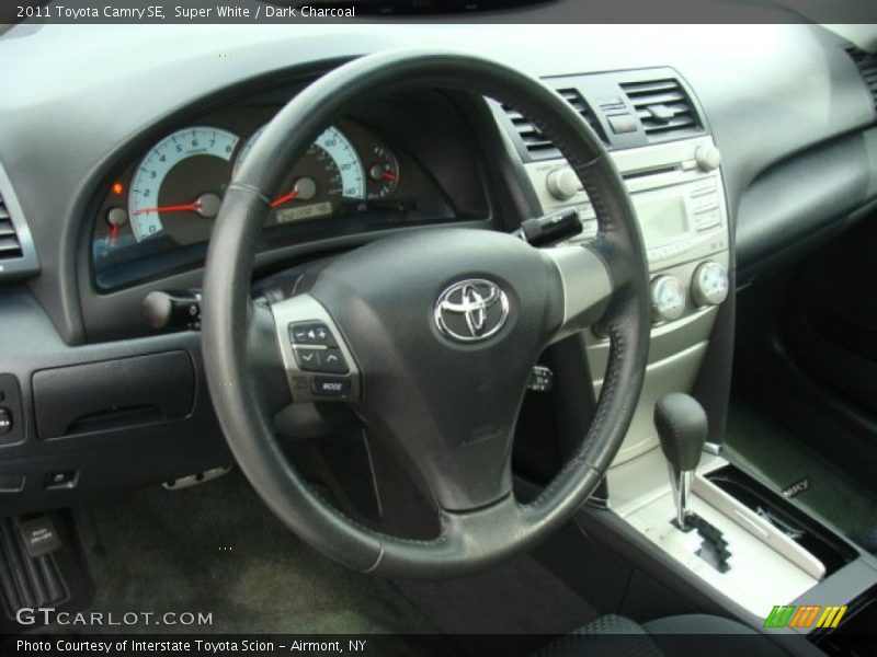 Super White / Dark Charcoal 2011 Toyota Camry SE