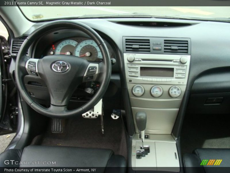 Magnetic Gray Metallic / Dark Charcoal 2011 Toyota Camry SE