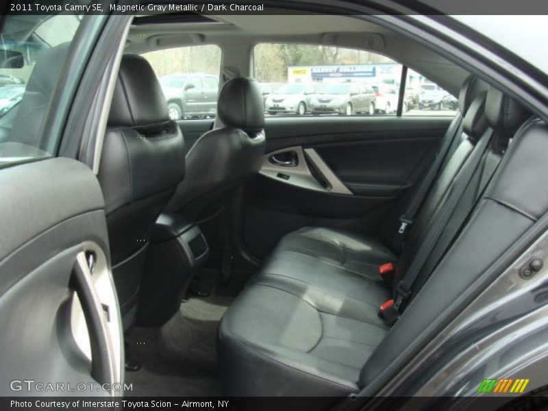 Magnetic Gray Metallic / Dark Charcoal 2011 Toyota Camry SE