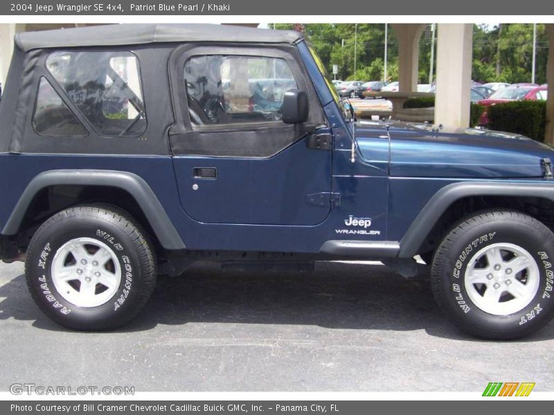 Patriot Blue Pearl / Khaki 2004 Jeep Wrangler SE 4x4