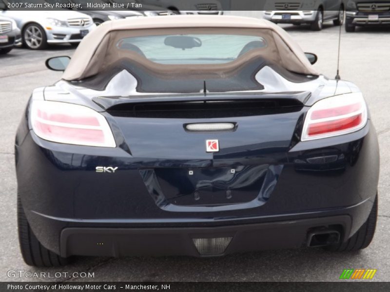 Midnight Blue / Tan 2007 Saturn Sky Roadster