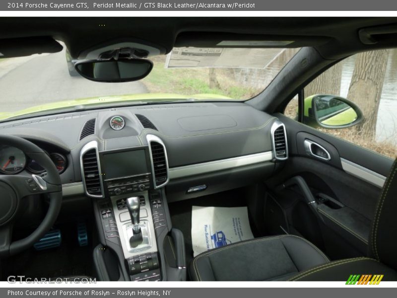 Dashboard of 2014 Cayenne GTS