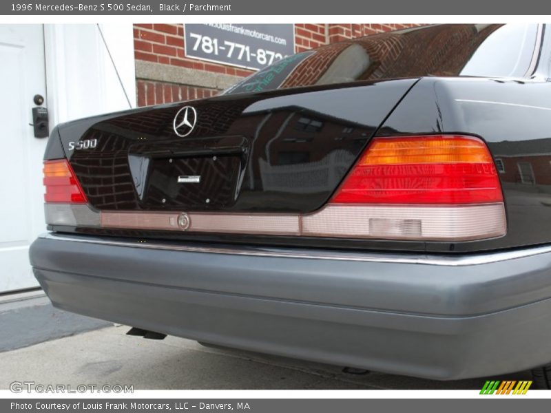 Black / Parchment 1996 Mercedes-Benz S 500 Sedan