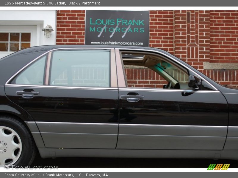 Black / Parchment 1996 Mercedes-Benz S 500 Sedan