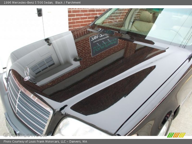 Black / Parchment 1996 Mercedes-Benz S 500 Sedan