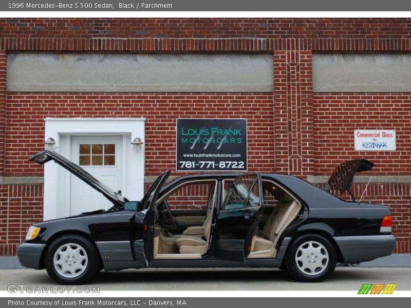 Black / Parchment 1996 Mercedes-Benz S 500 Sedan