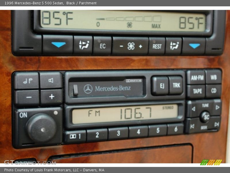 Audio System of 1996 S 500 Sedan