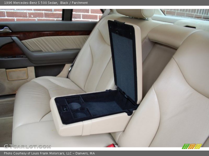 Black / Parchment 1996 Mercedes-Benz S 500 Sedan