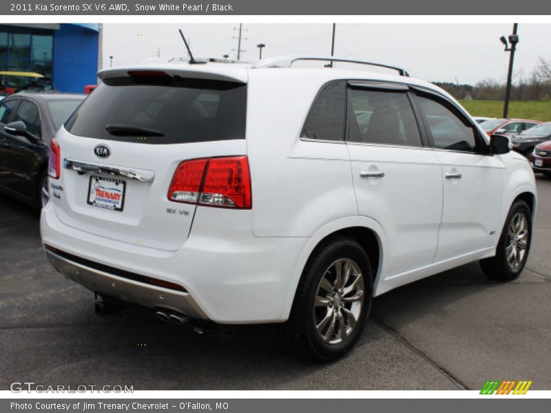 Snow White Pearl / Black 2011 Kia Sorento SX V6 AWD