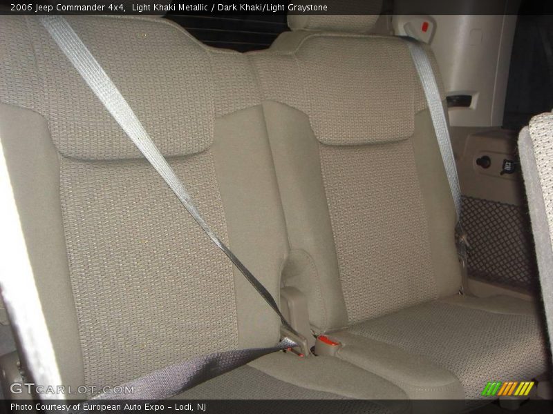 Light Khaki Metallic / Dark Khaki/Light Graystone 2006 Jeep Commander 4x4