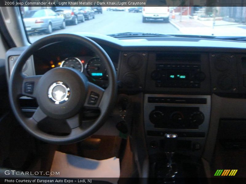 Light Khaki Metallic / Dark Khaki/Light Graystone 2006 Jeep Commander 4x4