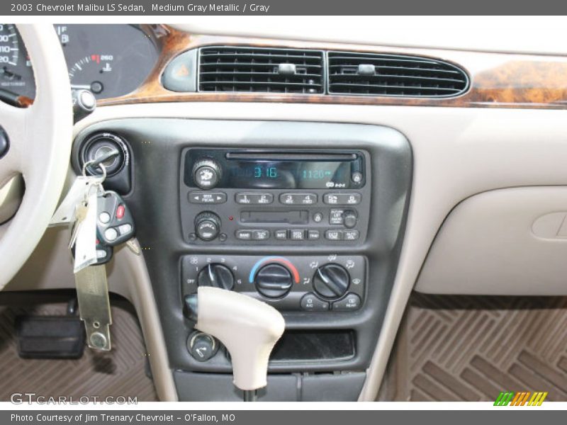 Medium Gray Metallic / Gray 2003 Chevrolet Malibu LS Sedan
