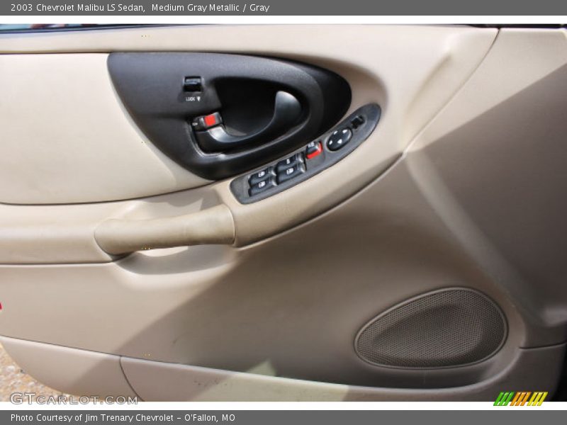 Medium Gray Metallic / Gray 2003 Chevrolet Malibu LS Sedan