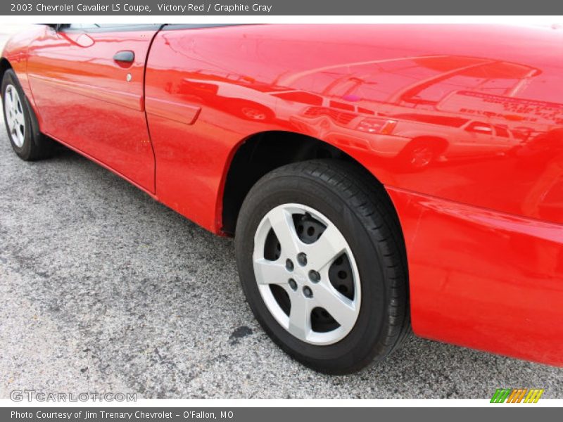 Victory Red / Graphite Gray 2003 Chevrolet Cavalier LS Coupe
