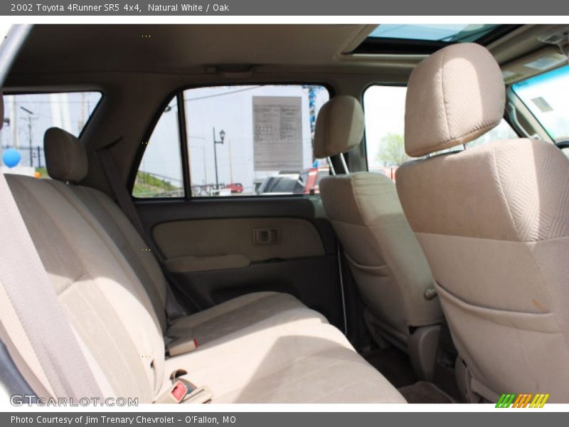 Natural White / Oak 2002 Toyota 4Runner SR5 4x4