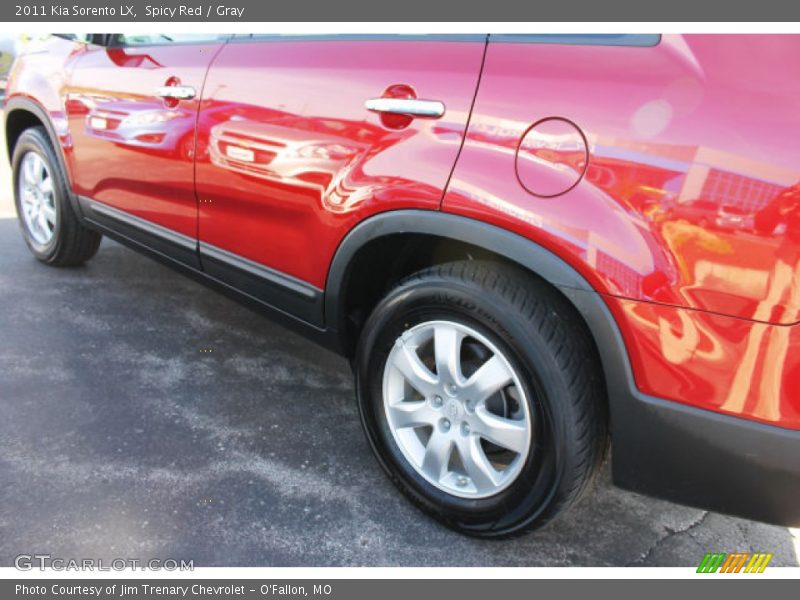 Spicy Red / Gray 2011 Kia Sorento LX