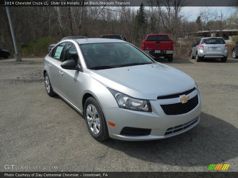 Silver Ice Metallic / Jet Black/Medium Titanium 2014 Chevrolet Cruze LS