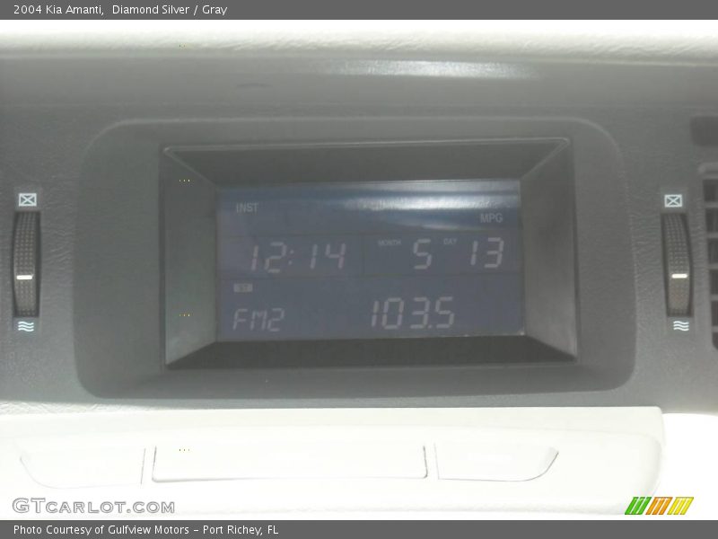 Diamond Silver / Gray 2004 Kia Amanti