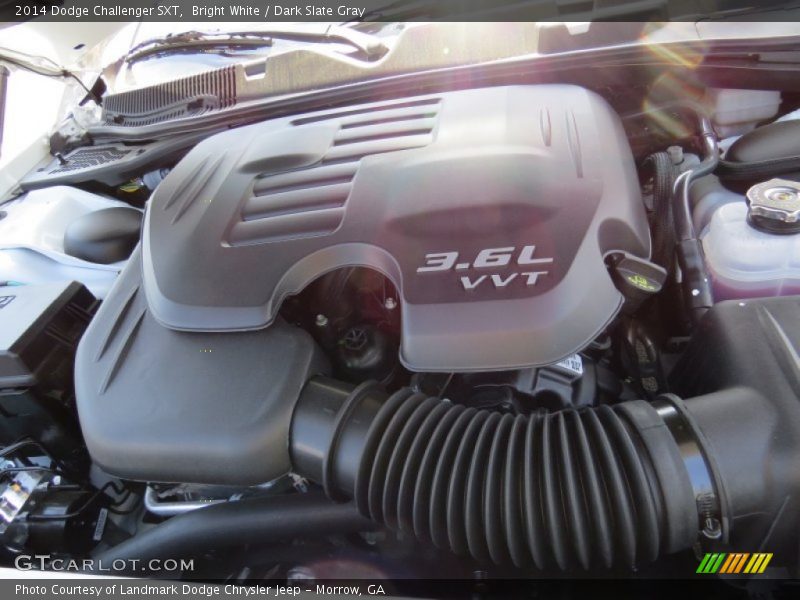 Bright White / Dark Slate Gray 2014 Dodge Challenger SXT