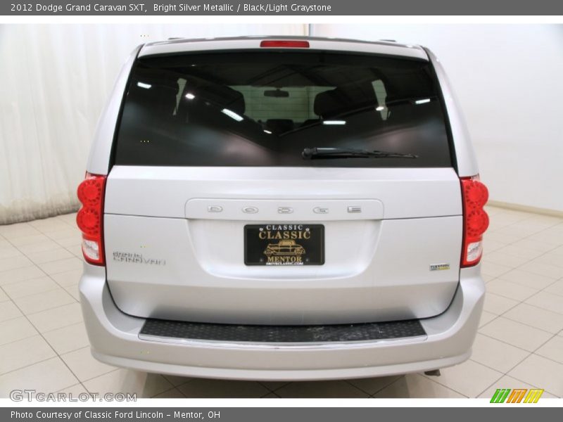 Bright Silver Metallic / Black/Light Graystone 2012 Dodge Grand Caravan SXT
