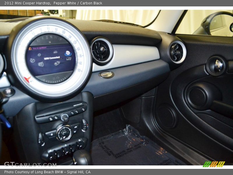 Pepper White / Carbon Black 2012 Mini Cooper Hardtop