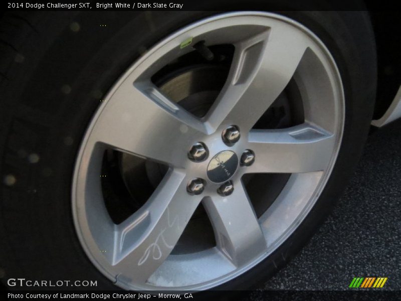 Bright White / Dark Slate Gray 2014 Dodge Challenger SXT