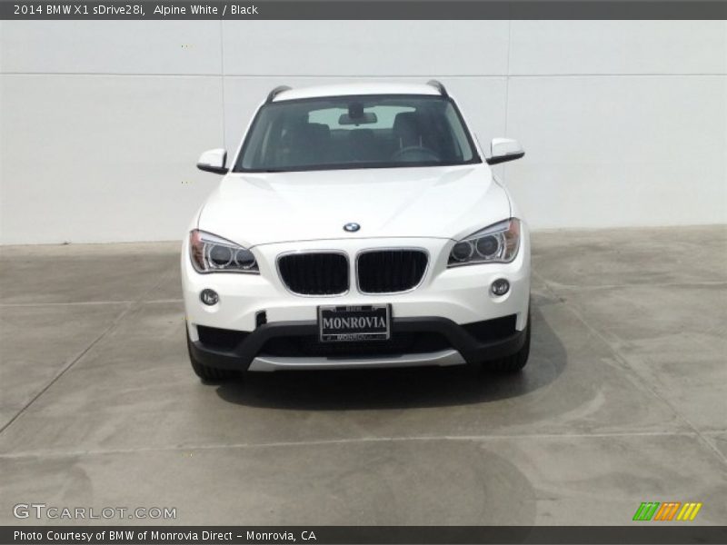 Alpine White / Black 2014 BMW X1 sDrive28i