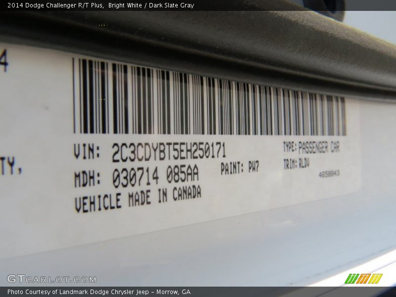Bright White / Dark Slate Gray 2014 Dodge Challenger R/T Plus