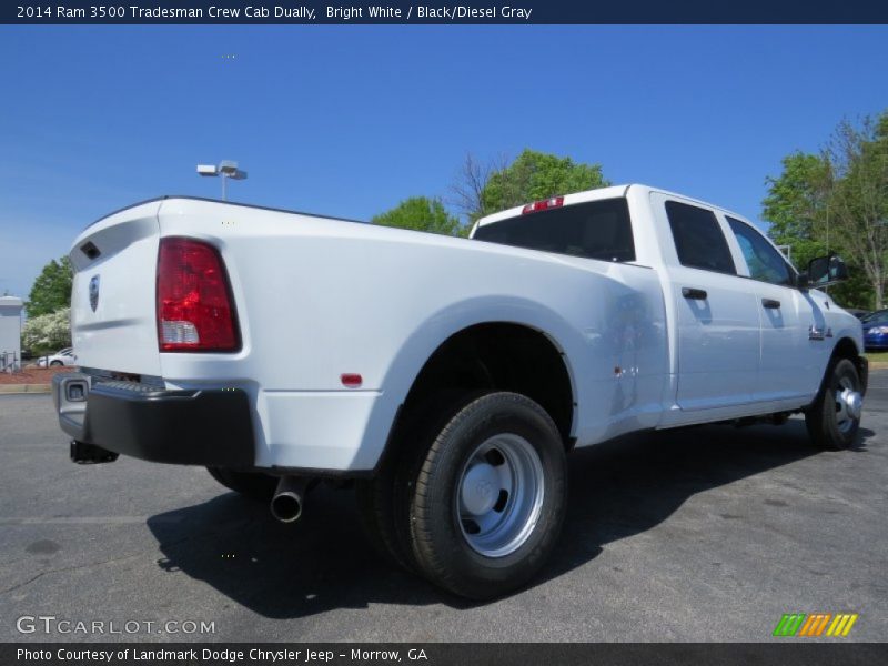  2014 3500 Tradesman Crew Cab Dually Bright White