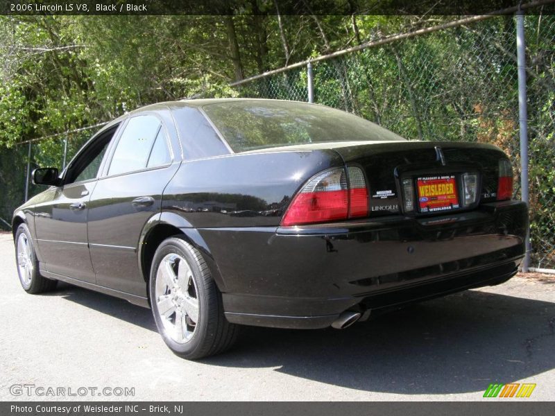 Black / Black 2006 Lincoln LS V8